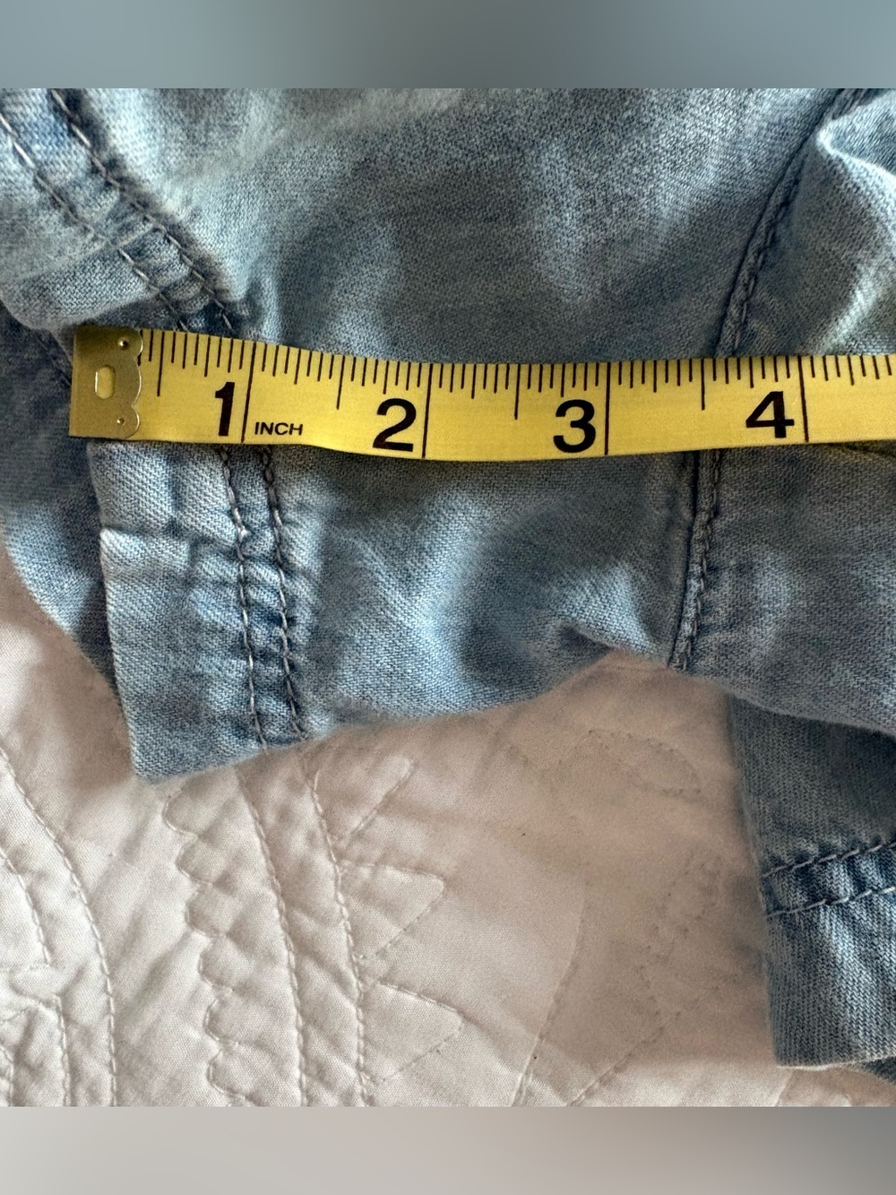 Anthropologie Light Blue Smocked Waist Denim Shorts - Size 8 - Picture 9 of 10